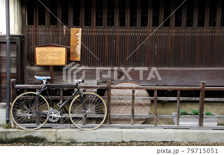 日本の道百選、脇町の歴史の家作り 79715051