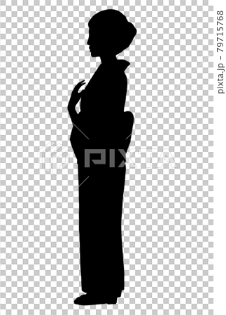 着物姿の女性のシルエットのイラスト　全身 79715768