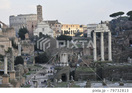 イタリア、ローマ、フォロロマーノ、カストルとポルックスの神殿 イタリア、ローマ、フォロロマーノ、カストルとポルックスの神殿 79732813