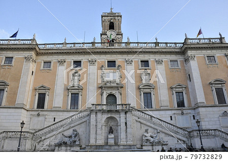 イタリア、ローマ、ミケランジェロ設計カンピドリオ広場、市庁舎 イタリア、ローマ、ミケランジェロ設計カンピドリオ広場、市庁舎 79732829