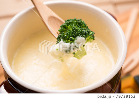 洋食メニュー 79739152