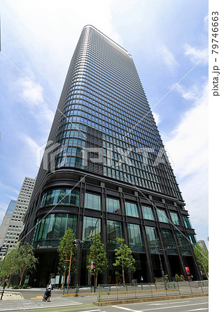 東京　大手町の都市風景　東京トーチ　常盤橋タワー 79746663