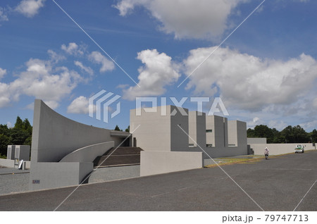 伯耆町植田正治写真美術館/高松伸 79747713