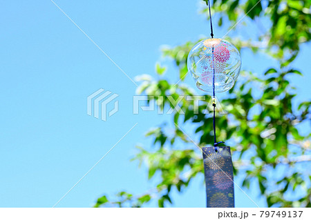 日本の夏 風鈴 日本の夏 風鈴 79749137