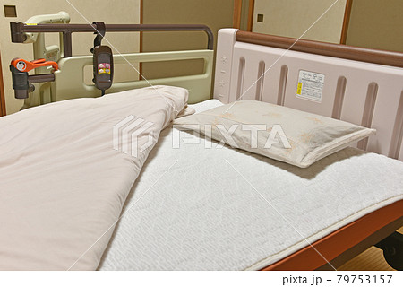 電動式介護用ベッド 電動式介護用ベッド 79753157