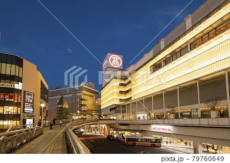 柏駅の夜景　西口 79760649