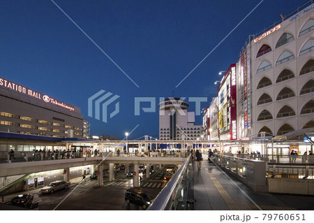 柏駅の夜景　東口 79760651