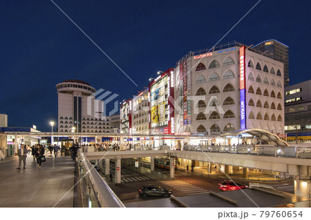 柏駅の夜景　東口 79760654