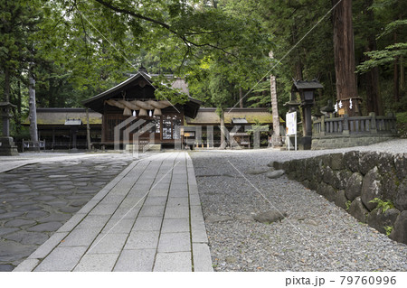 諏訪大社　下社春宮　神楽殿 79760996