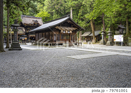 諏訪大社　下社春宮　神楽殿 79761001