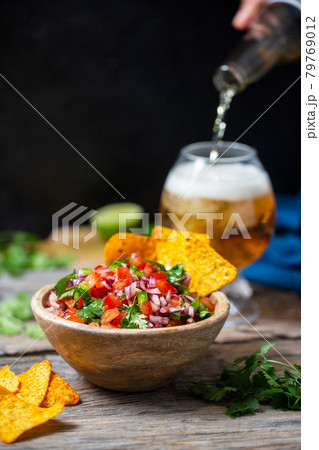 Homemade salsa pico de gallo, mexican cuisine 79769012