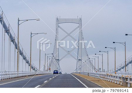 高速道路　ドライブイメージ　 79769141