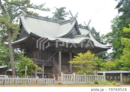 阿蘇神社の「一の神殿」（熊本県阿蘇市一の宮町宮地3083-1） 79769528