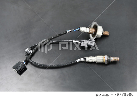 自動車エンジンの空燃比センサー 自動車エンジンの空燃比センサー 79778986