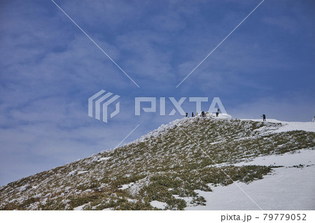 厳冬期の谷川岳登山 厳冬期の谷川岳登山 79779052