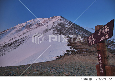 春の常念岳登山 春の常念岳登山 79779172