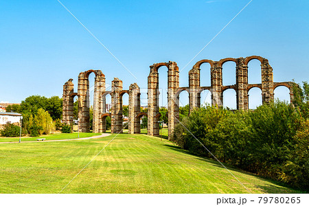 Aqueduct of the Miracles in Merida, Spain Aqueduct of the Miracles in Merida, Spain 79780265