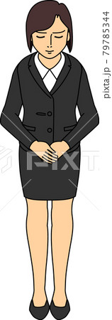 謝る女性 謝る女性 79785344