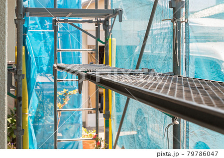外壁塗装工事の足場 外壁塗装工事の足場 79786047