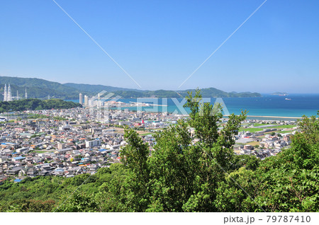 名草山から和歌山マリーナシティを望む　【和歌山県和歌山市】 79787410