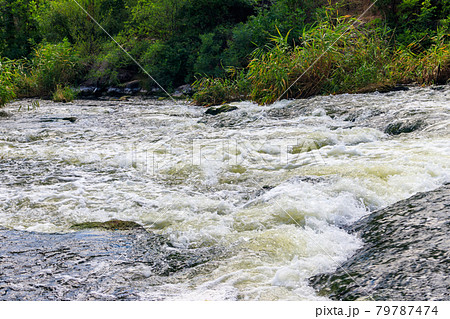 Rapids on the Inhulets river in Kryvyi Rih, Ukraine 79787474