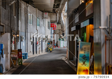 東京都 千代田区 神田 鍛冶町 神田駅 午前 夏 昼 サラリーマン 居酒屋 せんべろ オフィス街 東京都 千代田区 神田 鍛冶町 神田駅 午前 夏 昼 サラリーマン 居酒屋 せんべろ オフィス街 79790934