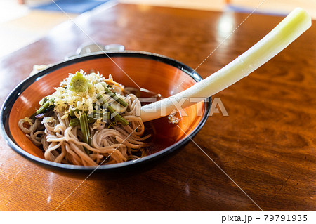 福島県大内宿の会津郷土料理ねぎそば 福島県大内宿の会津郷土料理ねぎそば 79791935