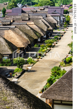 福島県南会津郡大内にある江戸時代の茅葺屋根で作られた宿場町 大内宿 の写真素材