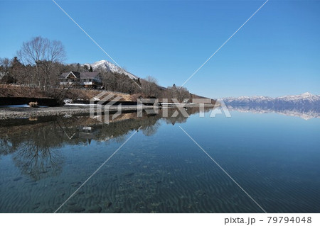 支笏湖（北海道千歳市モラップ） 79794048