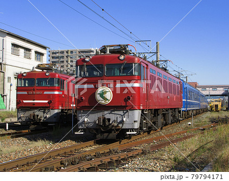 JR貨物 ED76 電気機関車 & 寝台特急「はやぶさ」 JR貨物 ED76 電気機関車 & 寝台特急「はやぶさ」 79794171