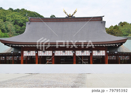 橿原神宮の内拝殿の風景 79795392
