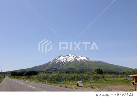 初夏の岩木山 初夏の岩木山 79797422