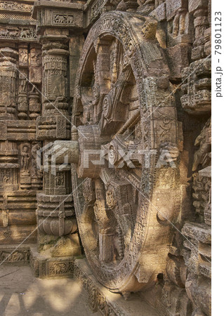 Konark Sun Temple 79801123