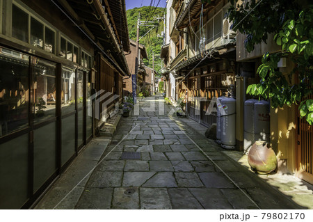 美保関　青石畳通り　島根県松江市 79802170