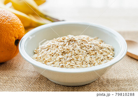 オートミール 79810288