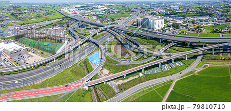 「埼玉県」久喜白岡ジャンクションの空撮 79810710