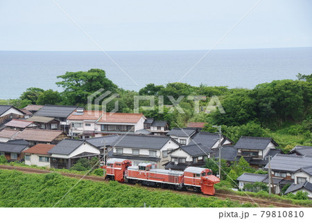 山陰本線　日本海沿いを行くラッセル回送（DE15）3 79810810