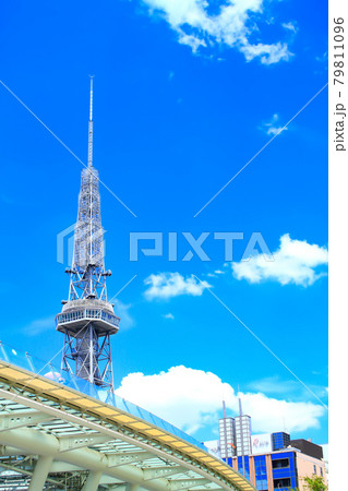 名古屋市、名古屋テレビ塔とオアシス21の風景 名古屋市、名古屋テレビ塔とオアシス21の風景 79811096