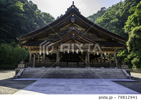 美保神社　拝殿　島根県松江市 79812941