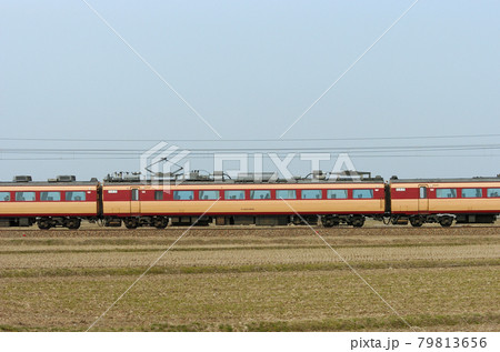 北陸本線 美川ー加賀笠間 JR西日本 485系 A03編成(京都) ③ モハ484-1025 山側 北陸本線 美川ー加賀笠間 JR西日本 485系 A03編成(京都) ③ モハ484-1025 山側 79813656