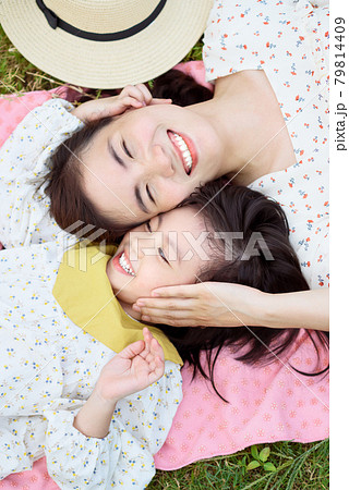 Parent and child lifestyle Parent and child lifestyle 79814409