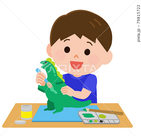工作 図工 粘土の恐竜にニスを塗る男の子 イラストのイラスト素材