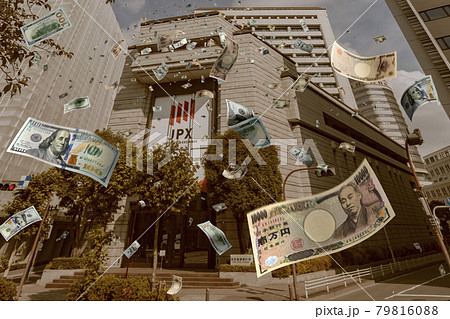 東京証券取引所ビルの前で落下する大量の現金 東京証券取引所ビルの前で落下する大量の現金 79816088