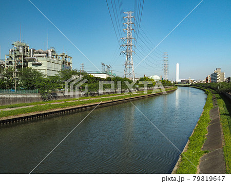 東京板橋・高島平を流れる新河岸川 東京板橋・高島平を流れる新河岸川 79819647