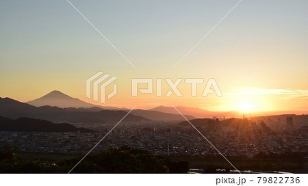 富士山と静岡市街地210718am4:51-2 富士山と静岡市街地210718am4:51-2 79822736