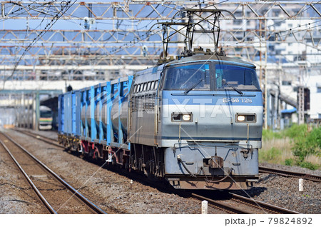 東海道本線　平塚　JR貨物　EF66-126（吹田） 79824892