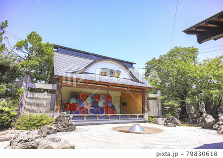 月岡温泉 月姫広場のステージ 79830618