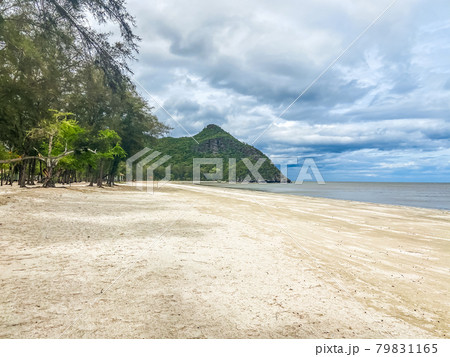 Sam Phraya beach in Sam Roi Yot national park in Prachuap Khiri Khan, Thailand Sam Phraya beach in Sam Roi Yot national park in Prachuap Khiri Khan, Thailand 79831165