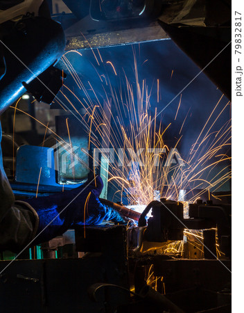 Welding steel structure 79832817