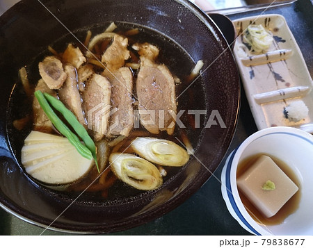 お蕎麦屋さんの鴨南蛮そば 79838677